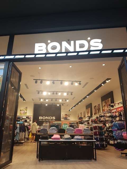 Photo: Bonds